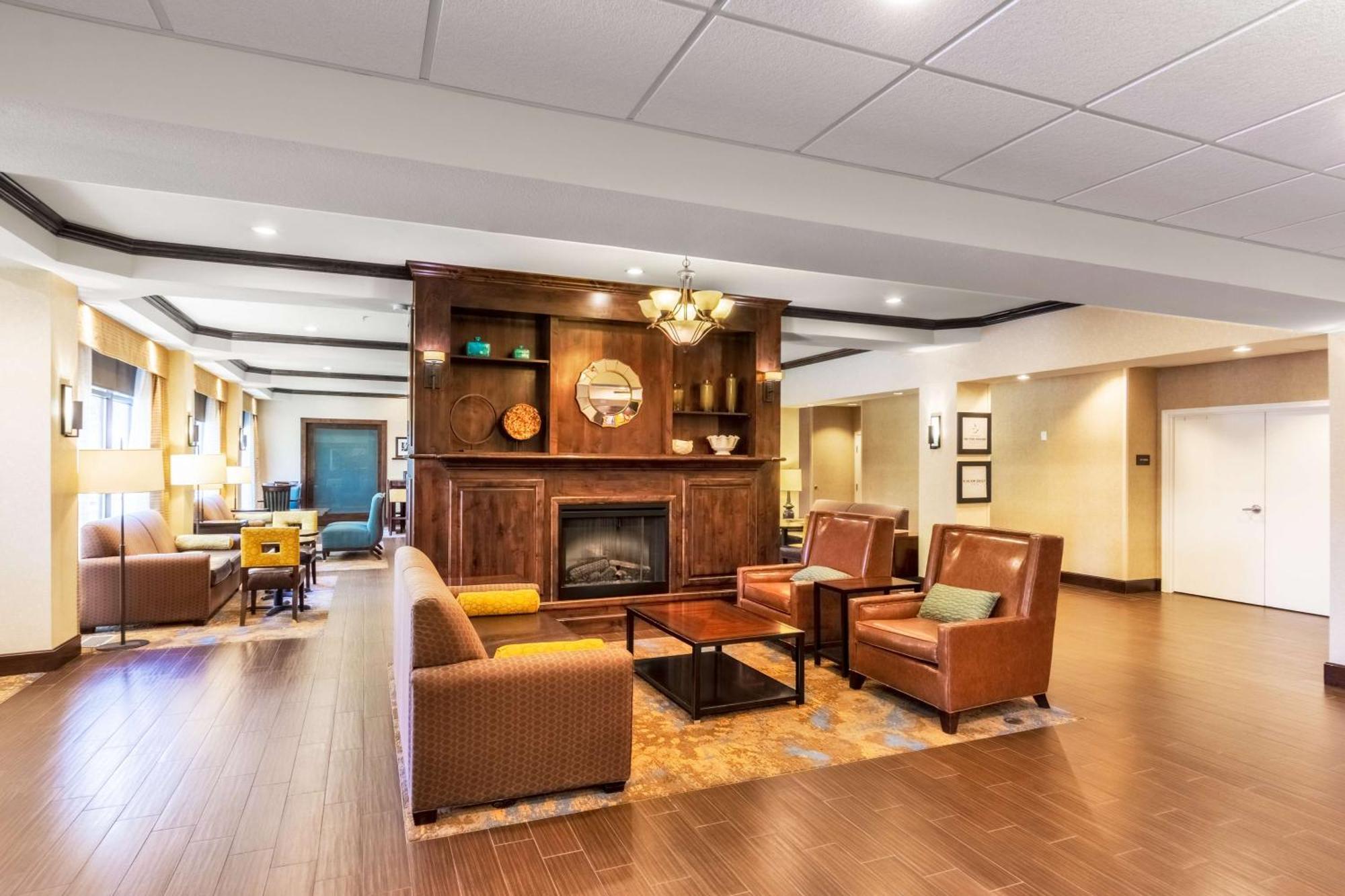 Hampton Inn Laramie Exterior foto