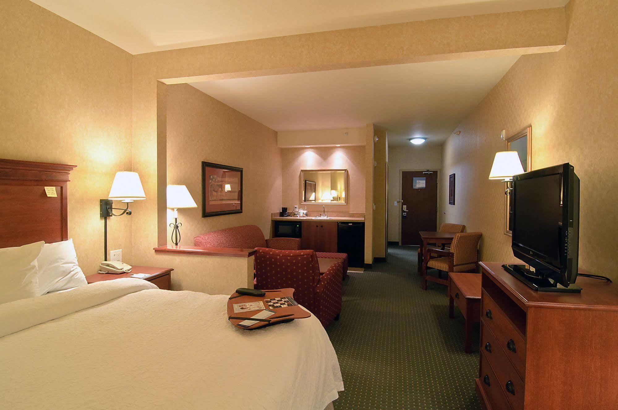 Hampton Inn Laramie Exterior foto